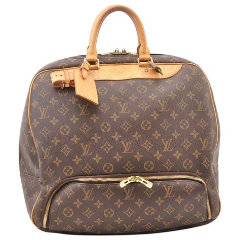 bedak louis vuitton|louis vuitton pre owned bags.